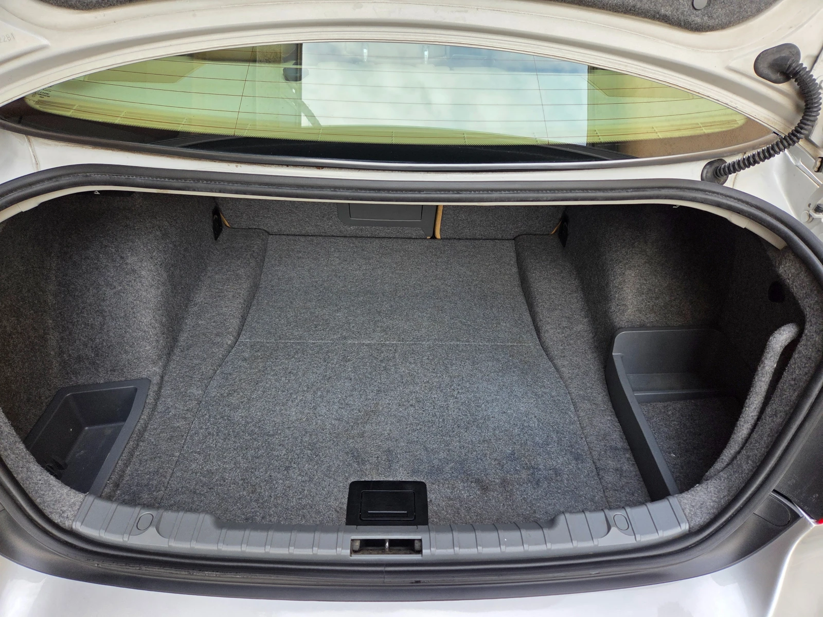 BMW 320 d 163 NAVI, снимка 3 - Автомобили и джипове - 53878307