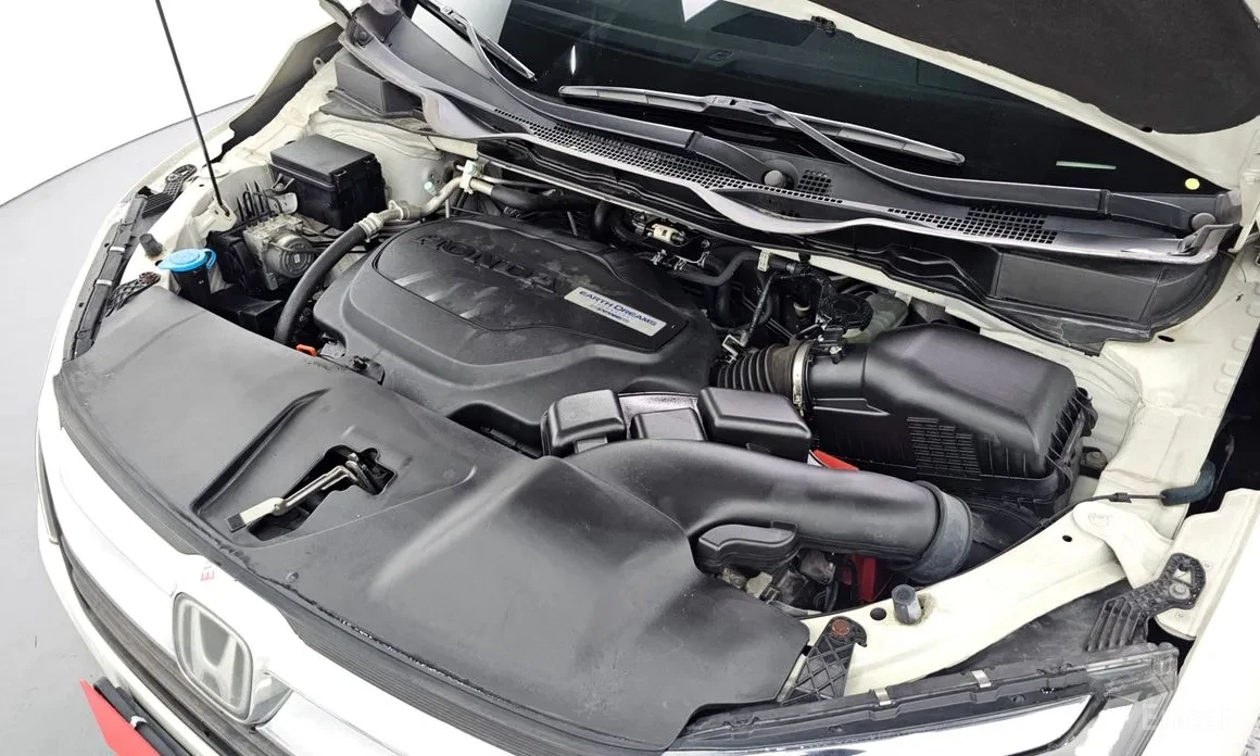 Honda Odyssey DISTRONIC / ОБДУХВАНЕ / ПОДГРЕВИ / ШИБИДАХ / TV, снимка 6 - Автомобили и джипове - 54008128