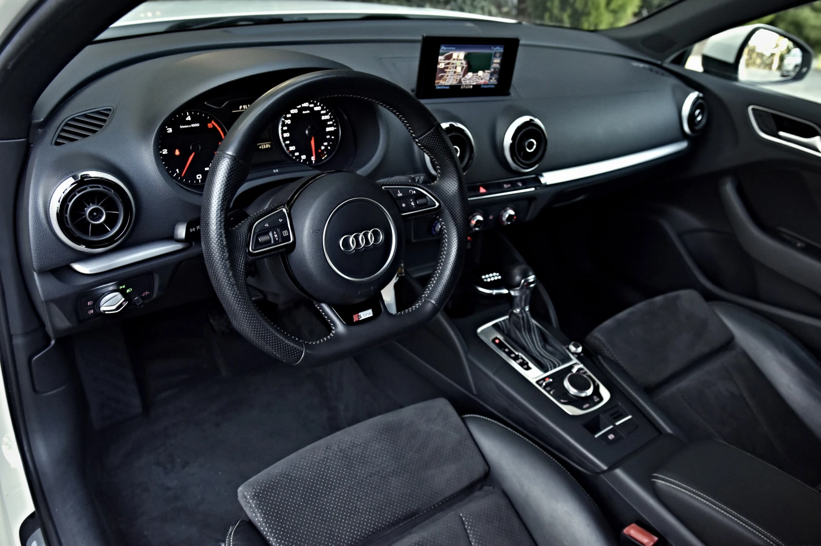 Audi A3 2.0  S-LINE PLUS , снимка 14 - Автомобили и джипове - 54140986