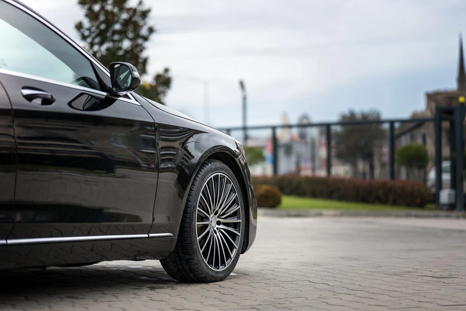 Mercedes-Benz S 350 * AMG 63* Panorama* , снимка 8 - Автомобили и джипове - 54238758