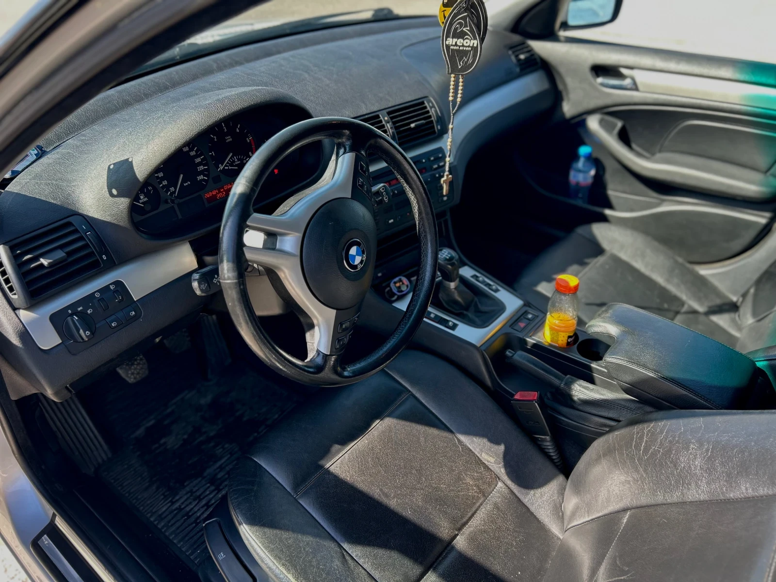 BMW 330 330д/ръчка/само на задно, снимка 6 - Автомобили и джипове - 54333112