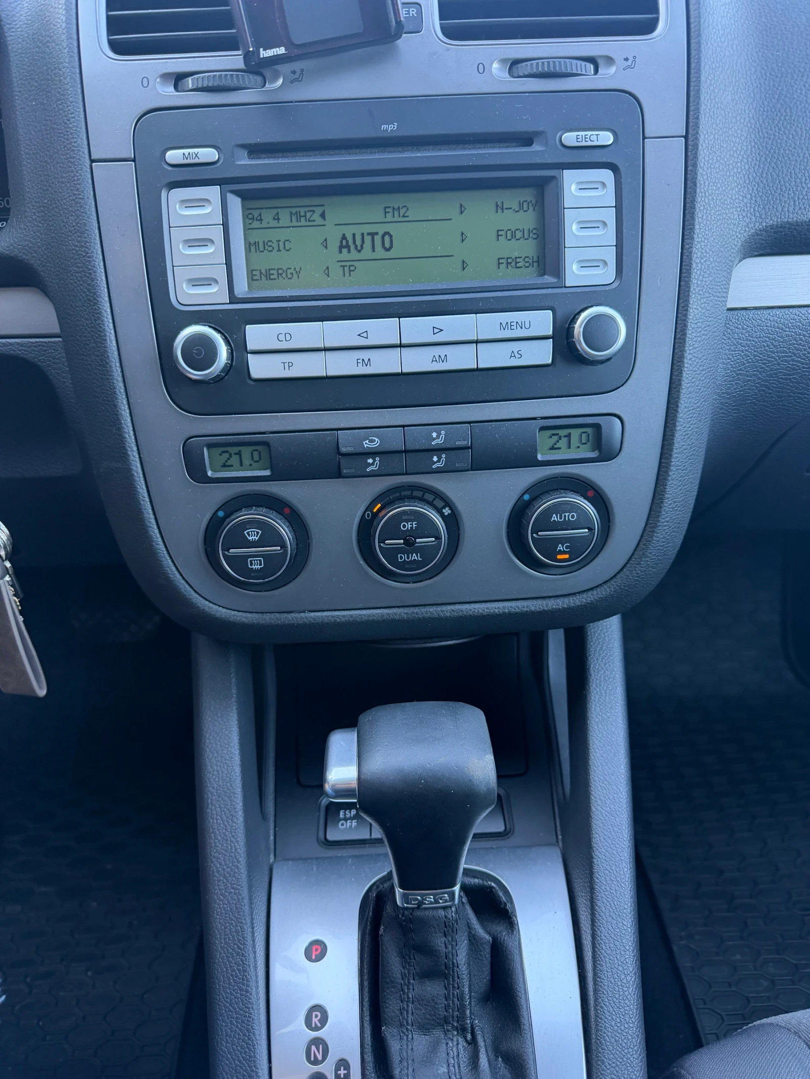 VW Golf, снимка 7 - Автомобили и джипове - 55018477