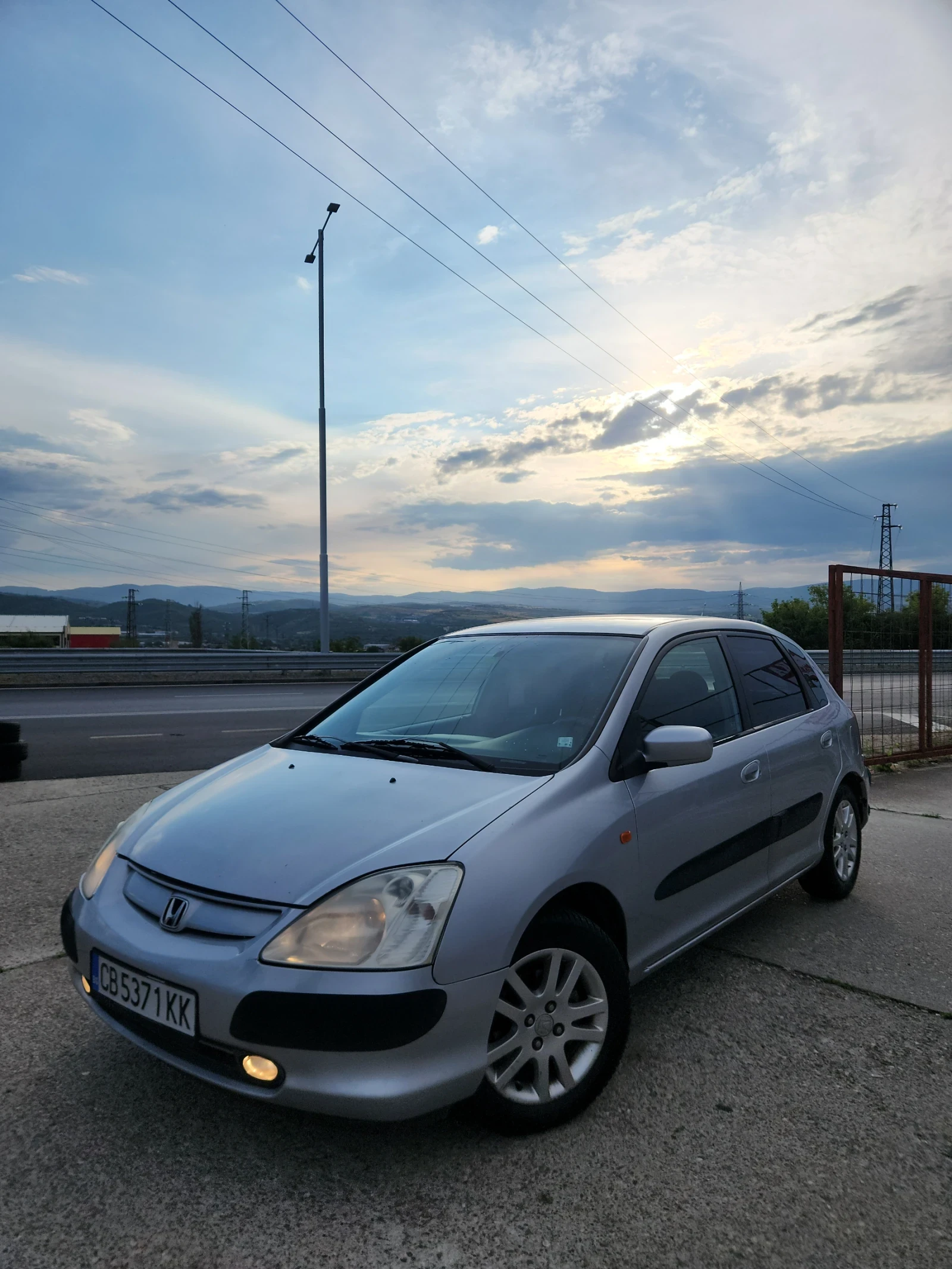 Honda Civic Газ-бензин , снимка 11 - Автомобили и джипове - 55124998