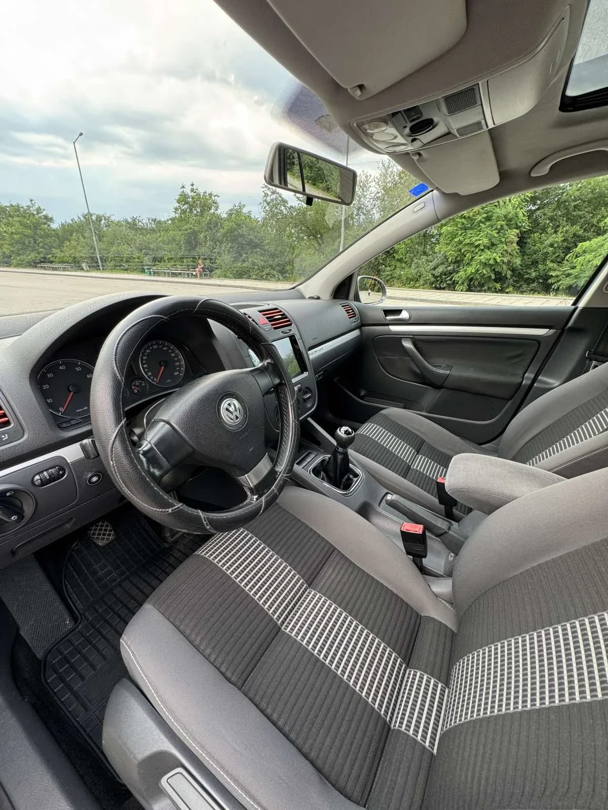 VW Golf, снимка 7 - Автомобили и джипове - 55268176
