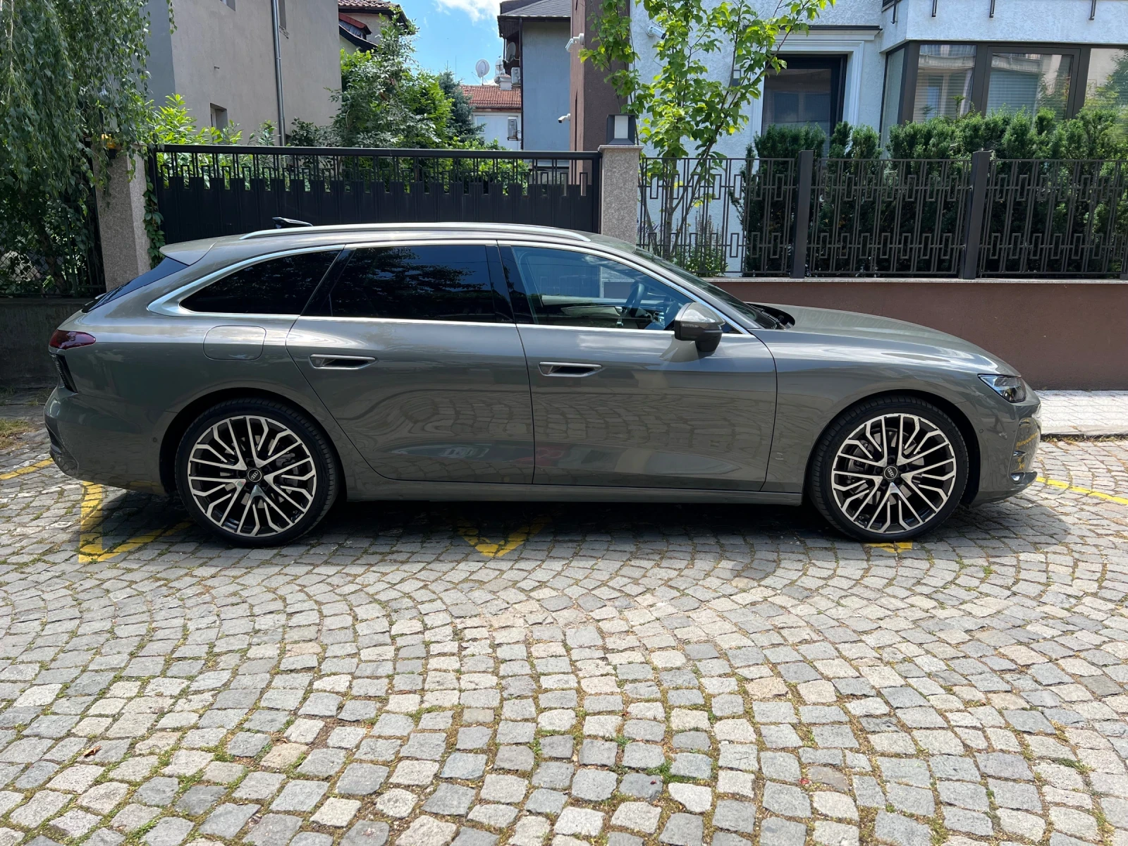 Audi A6 Avant, снимка 2 - Автомобили и джипове - 55530571