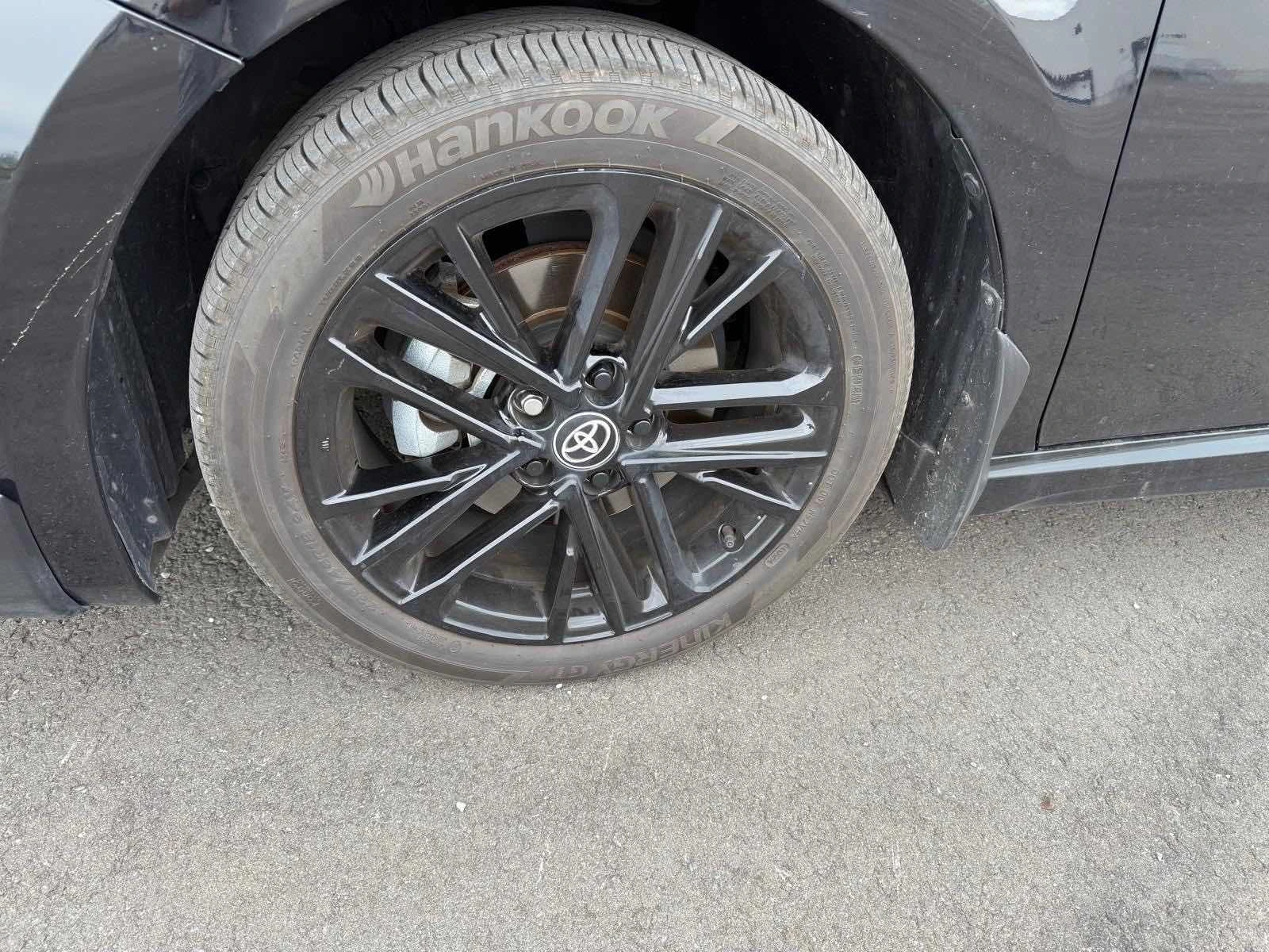 Toyota Camry CVT AWD | CARFAX | АВТОФИНАНСИРАНЕ, снимка 7 - Автомобили и джипове - 55961083