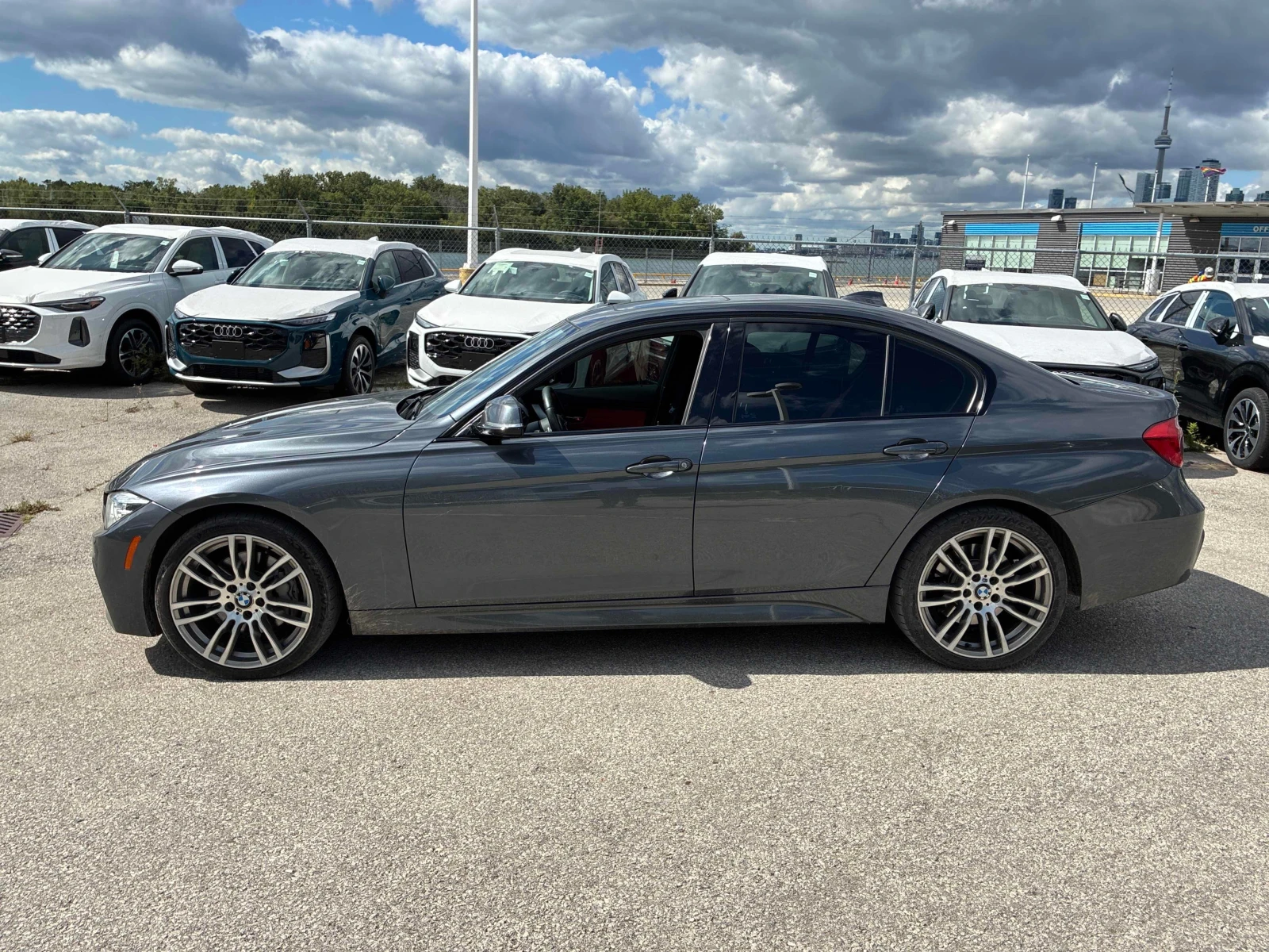 BMW 340 * 340i xDrive * CARFAX * , снимка 2 - Автомобили и джипове - 56145720