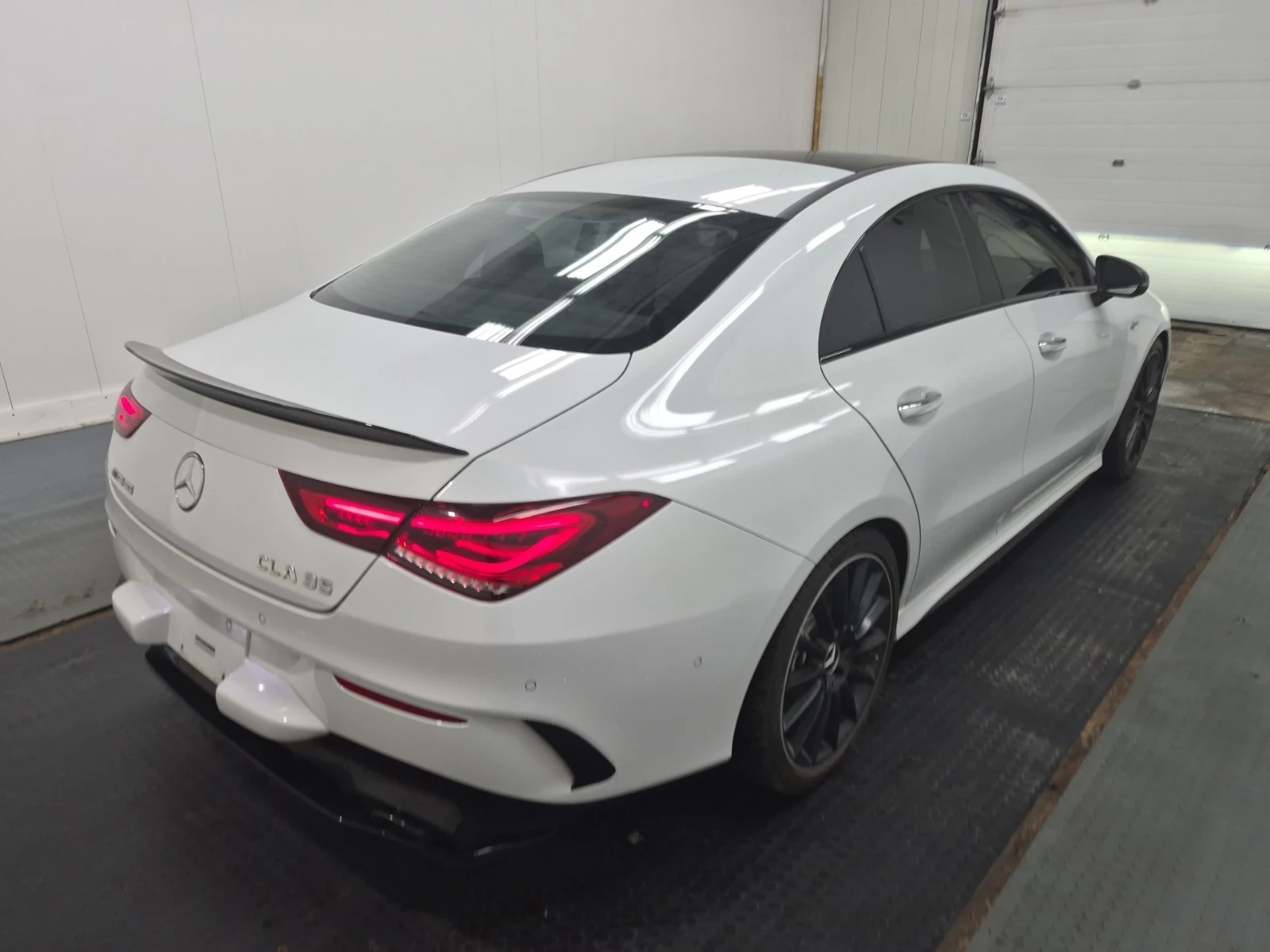 Mercedes-Benz CLA 4matic Coupe Amg Cla 35, снимка 2 - Автомобили и джипове - 56315901