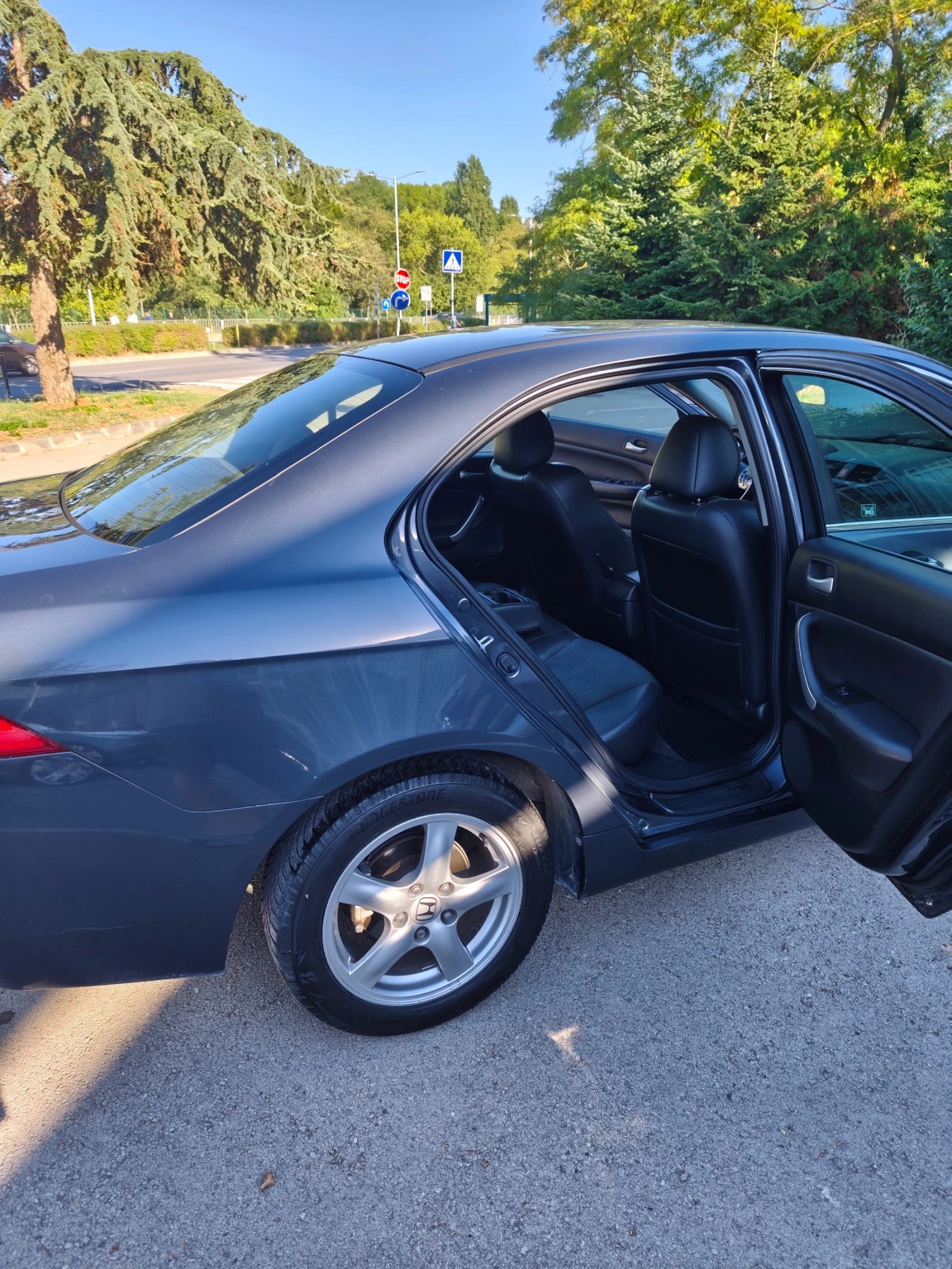 Honda Accord, снимка 8 - Автомобили и джипове - 56523278