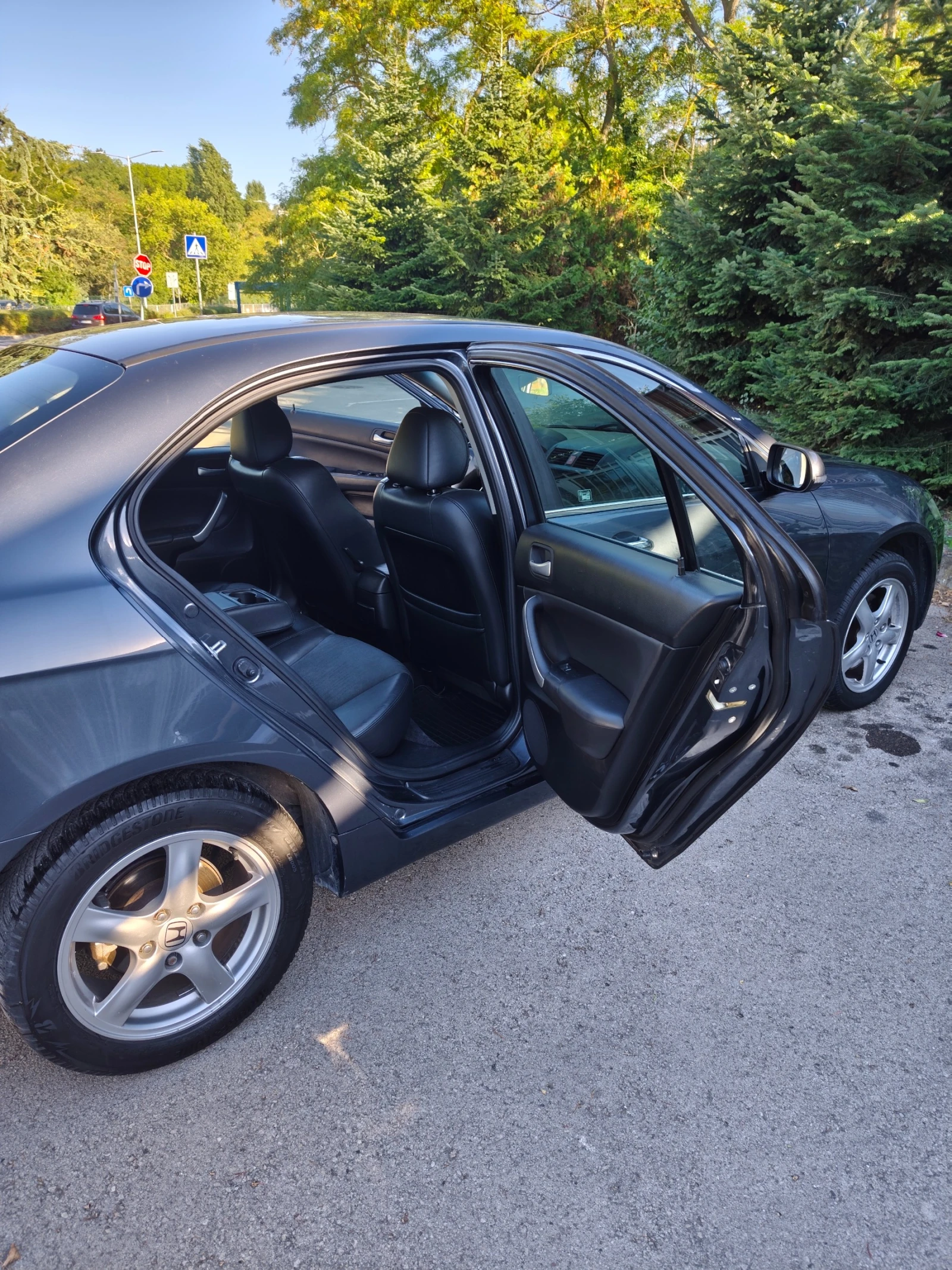 Honda Accord, снимка 9 - Автомобили и джипове - 56523278