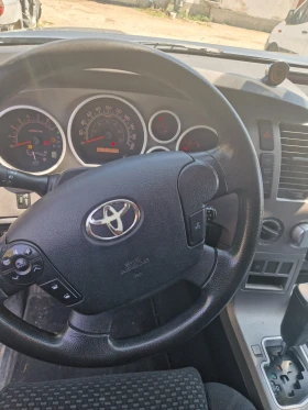 Toyota Tundra 5.7 TRD 4x4, снимка 10