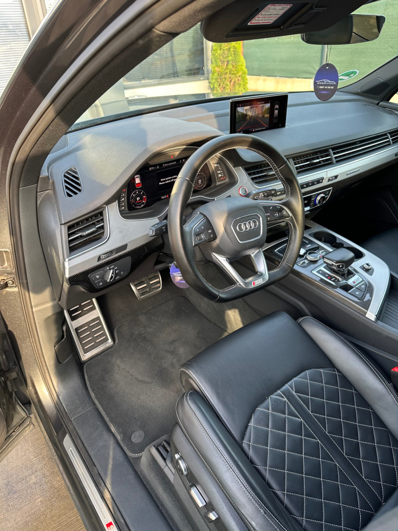Audi SQ7 Carbon/Soft Close/Bose/Pano, снимка 8 - Автомобили и джипове - 45543614
