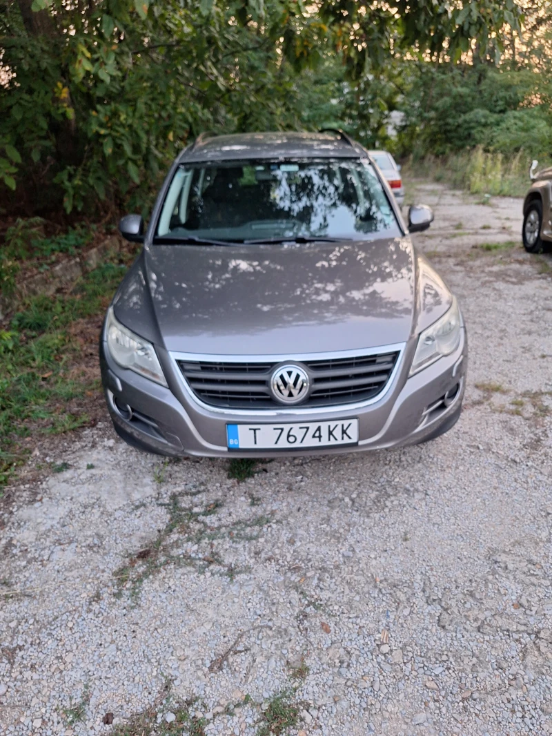 VW Tiguan 2.0TDI, снимка 8 - Автомобили и джипове - 47360123