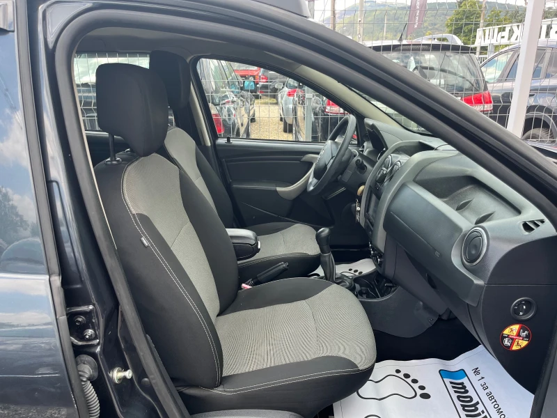 Dacia Duster 1.6 GPL , снимка 14 - Автомобили и джипове - 51409767
