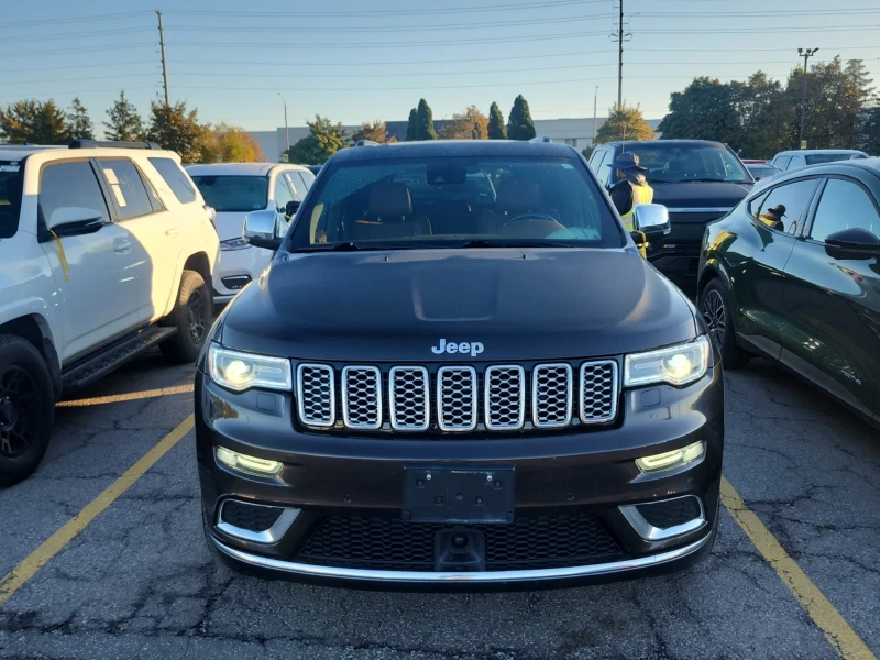 Jeep Grand cherokee Summit* Пано* Камера* Подгрев* H/K музика, снимка 3 - Автомобили и джипове - 52317590