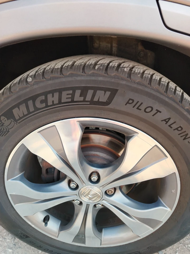 Honda Cr-v 4?4, снимка 17 - Автомобили и джипове - 52730004