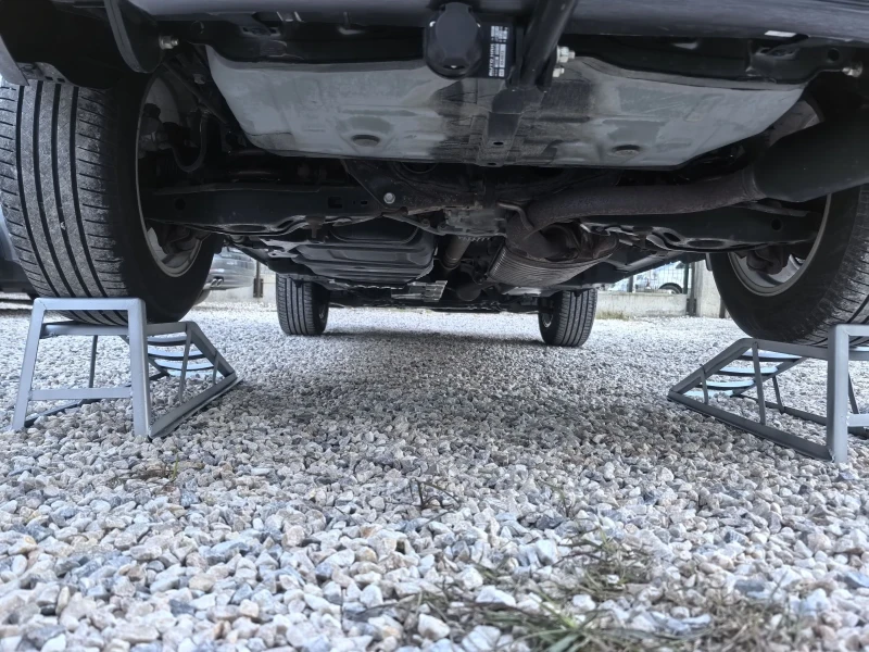 Toyota Rav4 С-Историята 4х4 158кс 190хкм, снимка 8 - Автомобили и джипове - 52186157