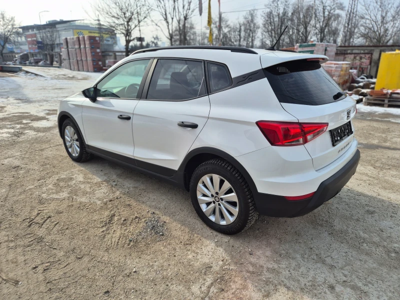 Seat Arona 1000TGI, снимка 4 - Автомобили и джипове - 53177968