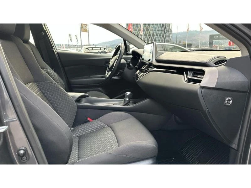 Toyota C-HR 1.8 HSD COMFORT - изображение 6