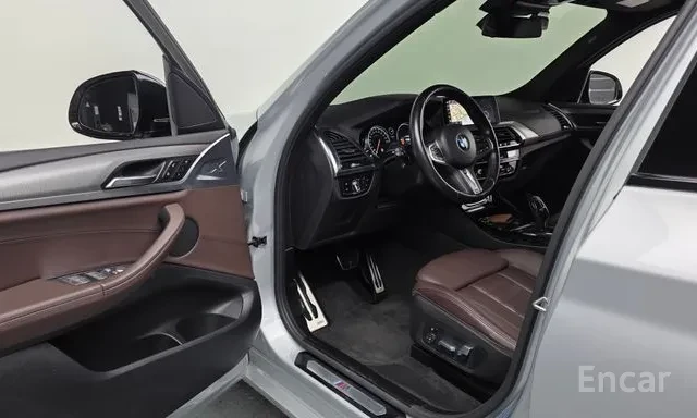 BMW X3 20D * M ПАКЕТ * HUD * ПАНО * ЩОРИ * 4 ПОДГРЕВА * , снимка 6 - Автомобили и джипове - 56127718