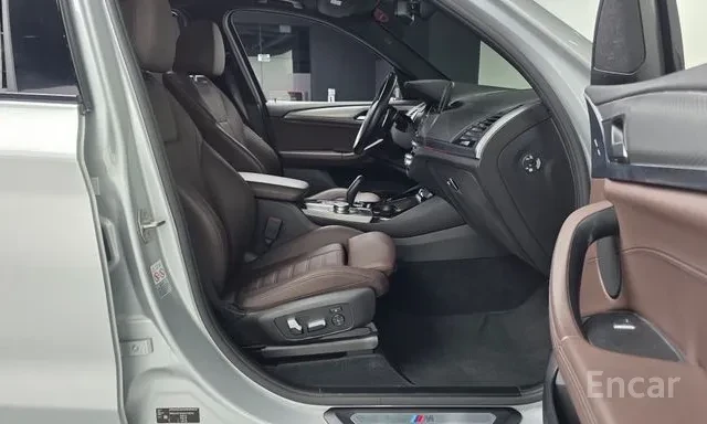 BMW X3 20D * M ПАКЕТ * HUD * ПАНО * ЩОРИ * 4 ПОДГРЕВА * , снимка 11 - Автомобили и джипове - 56127718