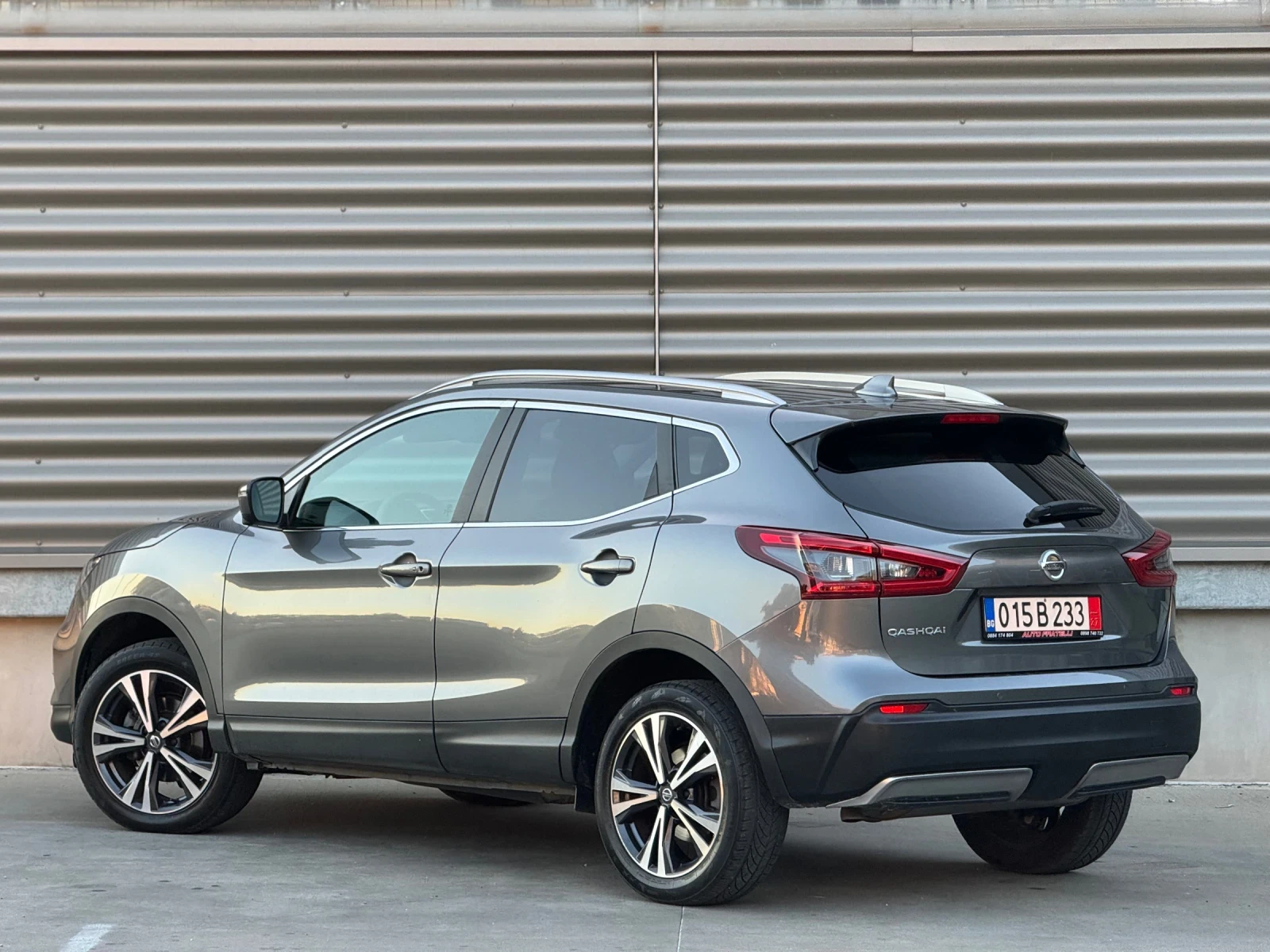 Nissan Qashqai 1.6dCi TEKNA FULL LED* KEYLESS* СОБСТВЕН ЛИЗИНГ - изображение 4