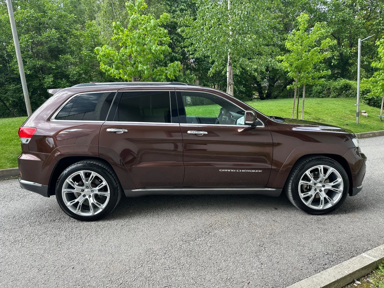 Jeep Grand cherokee 3.0CRDI  - изображение 8