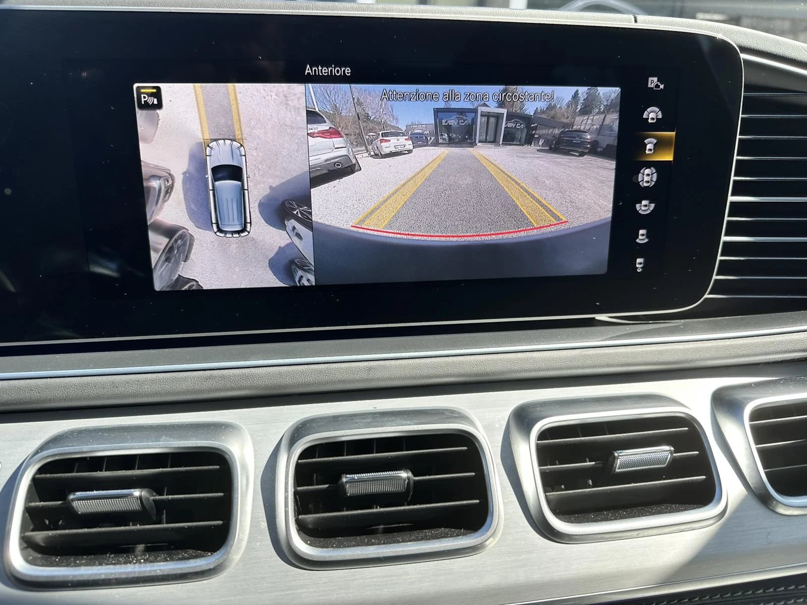 Mercedes-Benz GLE 63 S AMG PANO/ HUD/FULL/CAMERA 360 /, снимка 11 - Автомобили и джипове - 53816036