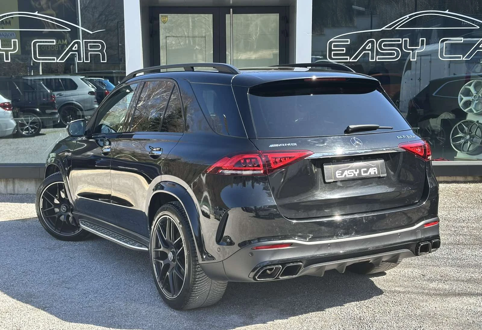 Mercedes-Benz GLE 63 S AMG PANO/ HUD/FULL/CAMERA 360 /, снимка 4 - Автомобили и джипове - 53816036