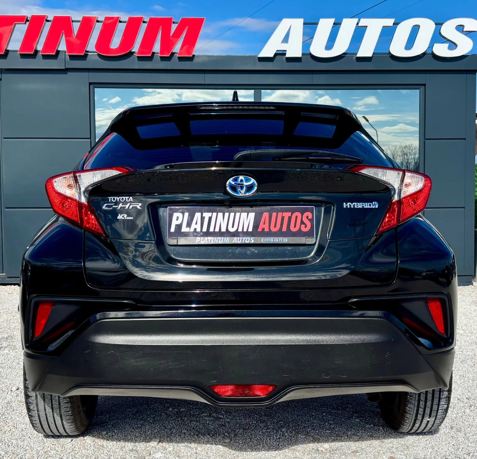 Toyota C-HR 1.8 HYBRID/FACELIFT/ПОДГРЕВ/КАМЕРА, снимка 4 - Автомобили и джипове - 54045373