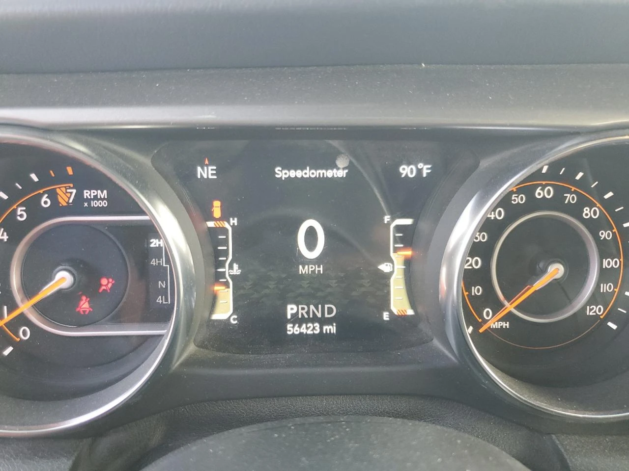 Jeep Wrangler 3.6l Unlimited Sahara, снимка 9 - Автомобили и джипове - 54323915