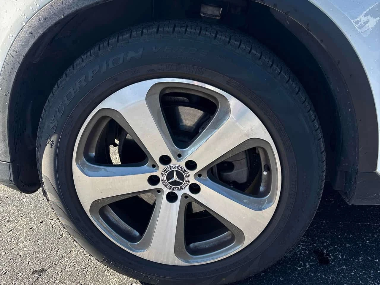 Mercedes-Benz GLC 300 | DISTRONIC| 360| ПОДГРЕВИ| ПАНОРАМА| CARFAX, снимка 7 - Автомобили и джипове - 54608196