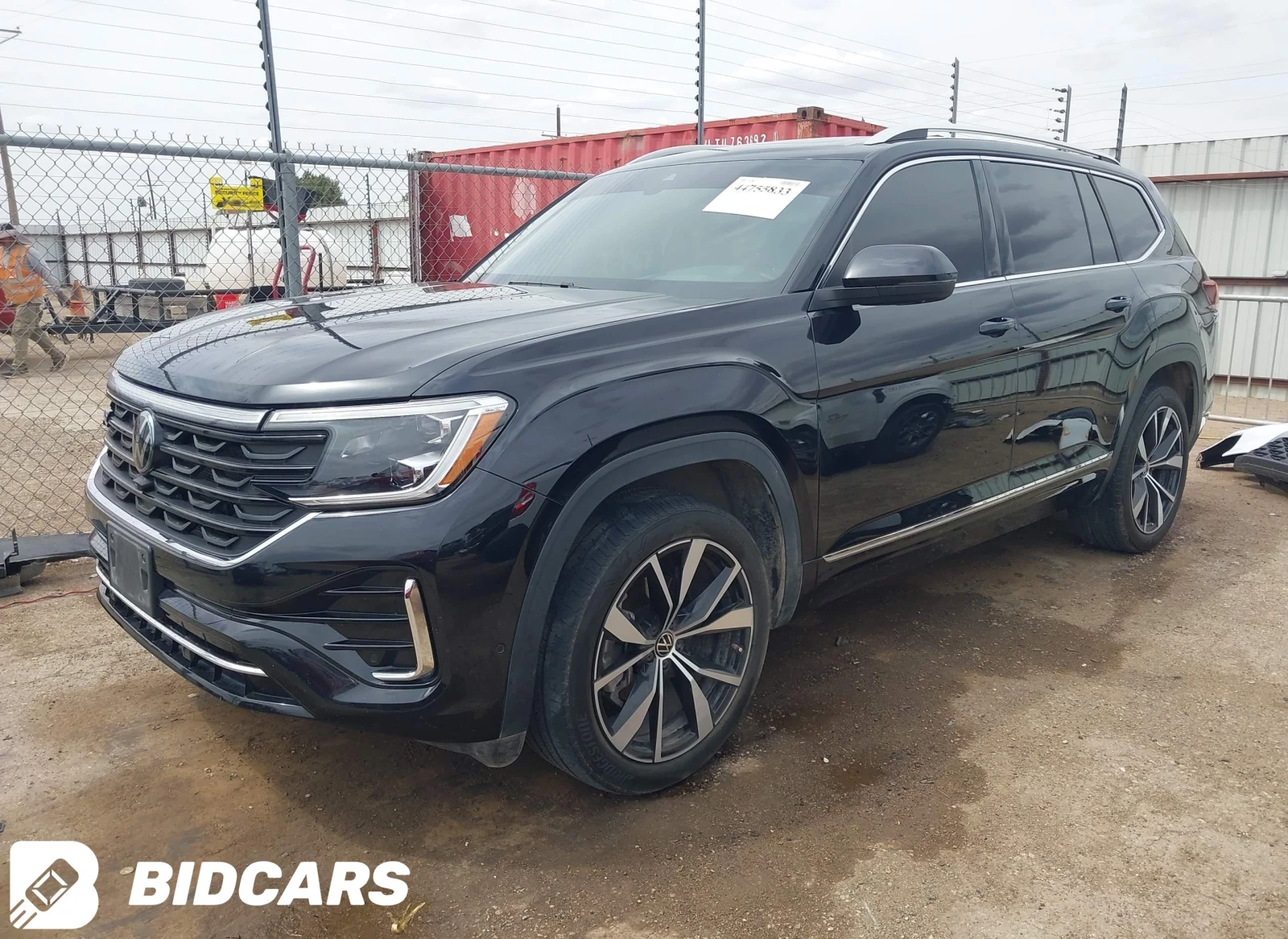 VW Atlas 2.0T SEL Premium R-Line, снимка 2 - Автомобили и джипове - 55151730