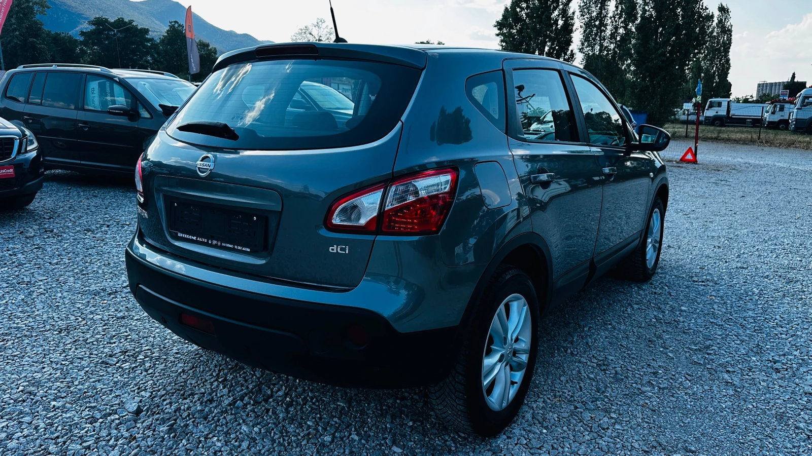 Nissan Qashqai 1.5dci-euro5-Италия, снимка 4 - Автомобили и джипове - 55644923