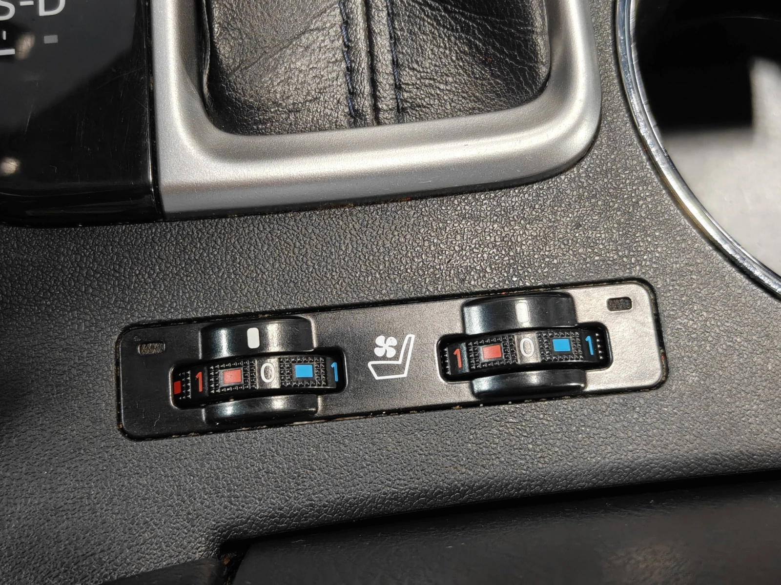Toyota Highlander AWD Hybrid Limited* 360* ����* ����� | Mobile.bg � ����������� 16