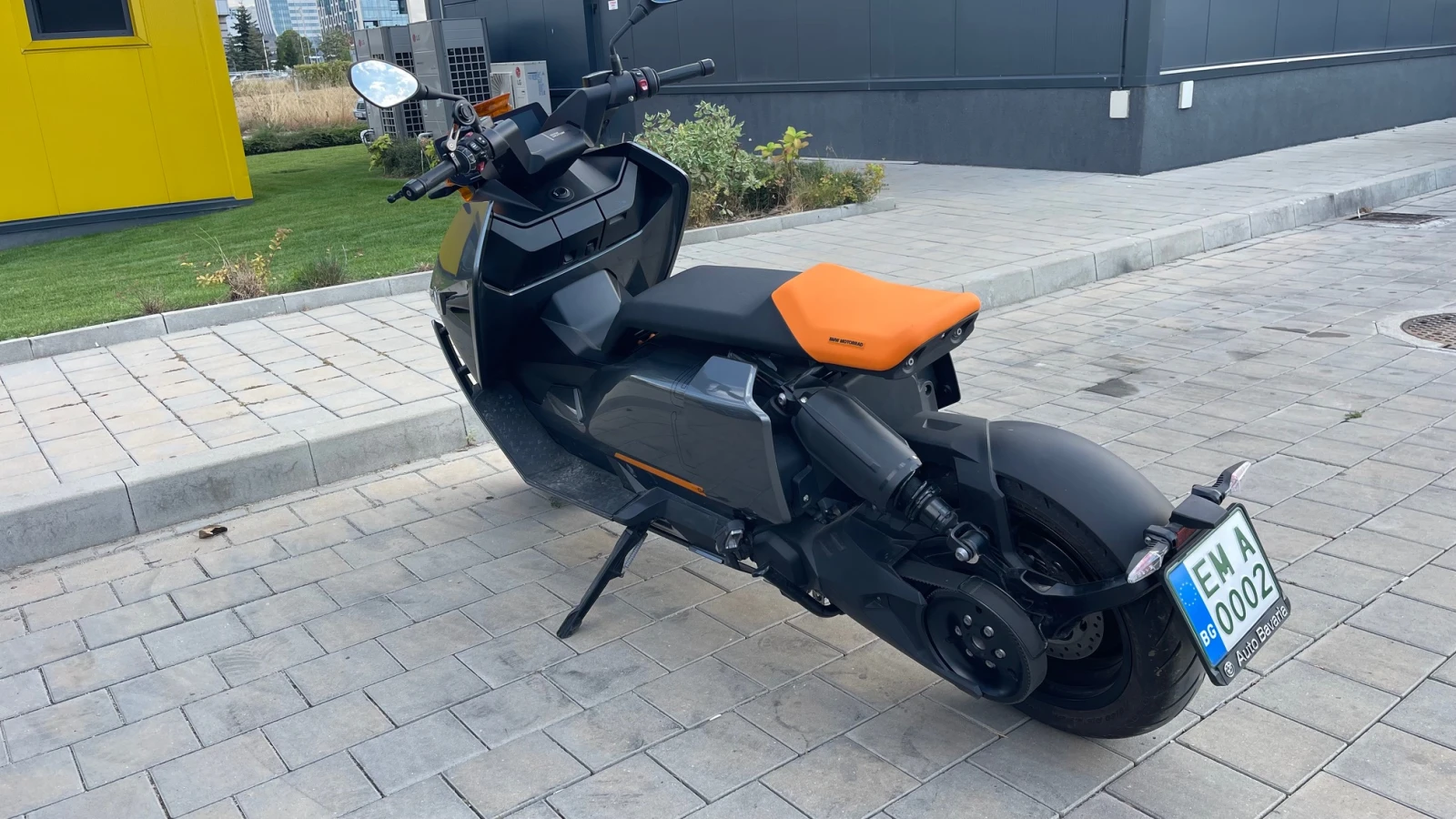 BMW C Motorrad CE 04 - изображение 3