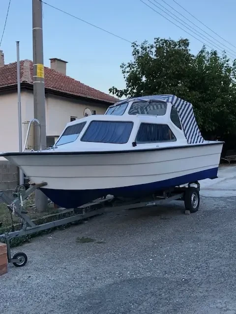 Моторна яхта Собствено производство Tollare, снимка 1 - Воден транспорт - 47387475