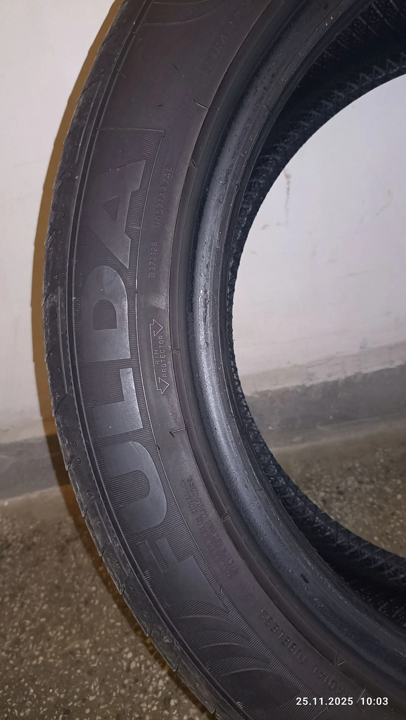 ���� 225/50R17 | Mobile.bg � ����������� 2