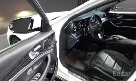 Mercedes-Benz E 220 D * AMG LINE * HEAD UP * ПАНОРАМА * , снимка 5