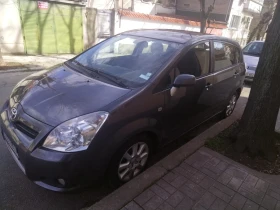 Toyota Corolla verso 2.2 D4D, снимка 3