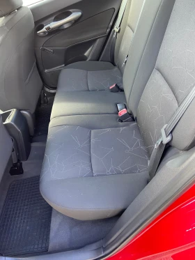 Toyota Auris | Mobile.bg    11