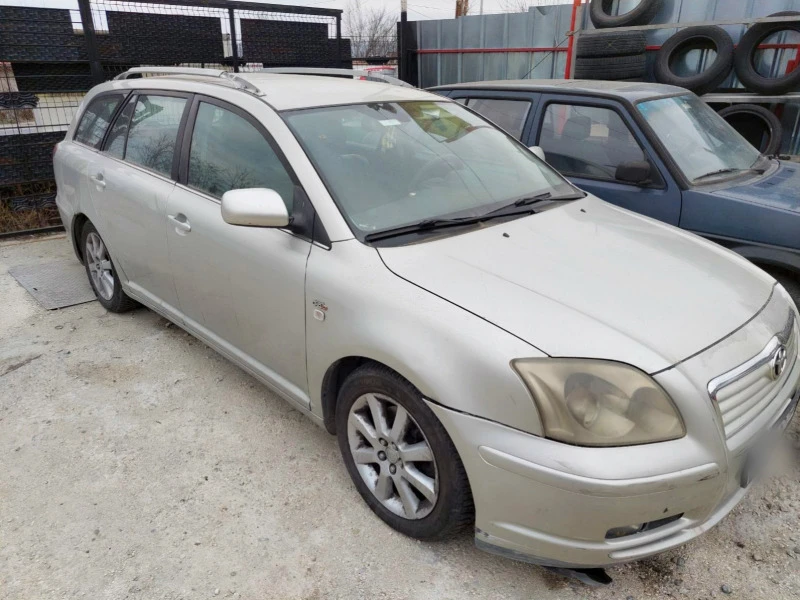 Toyota Avensis D4D 116 кс , снимка 2 - Автомобили и джипове - 39236030