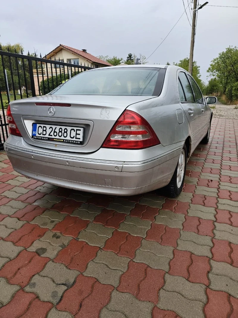 Mercedes-Benz C 180 Елеганс, снимка 2 - Автомобили и джипове - 47296698