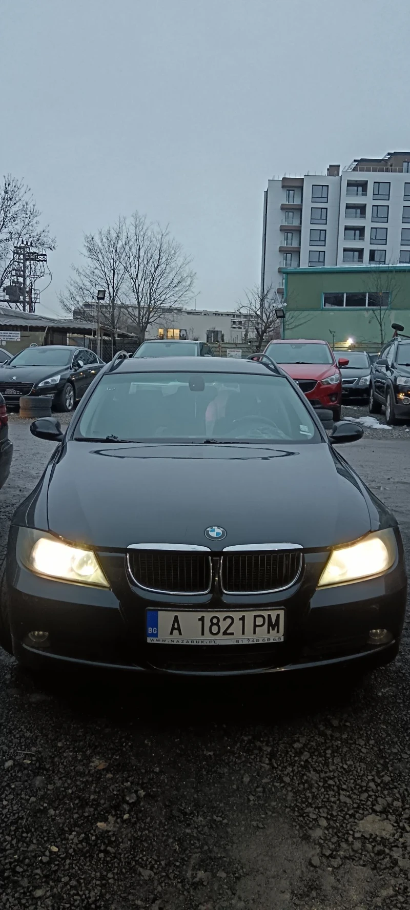 BMW 320, снимка 1 - Автомобили и джипове - 48676536