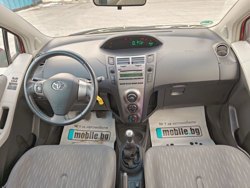 Toyota Yaris 1.3i 101кс. внос Германия, снимка 10 - Автомобили и джипове - 49224011