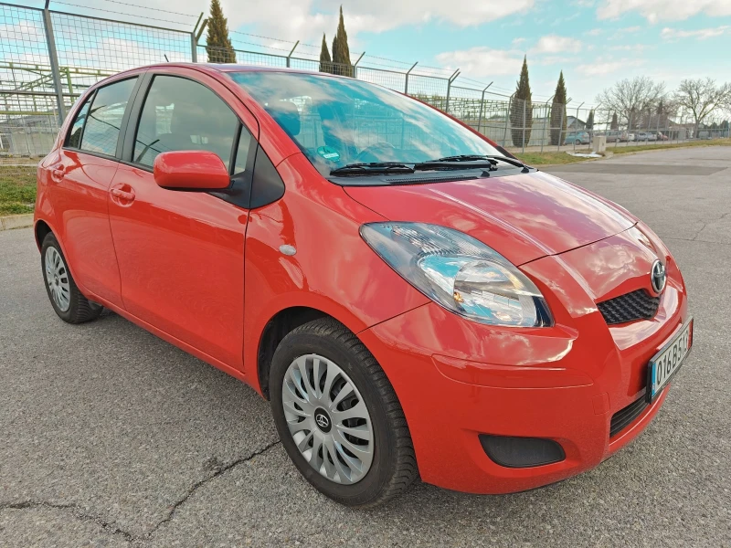 Toyota Yaris 1.3i 101кс. внос Германия, снимка 2 - Автомобили и джипове - 49224011