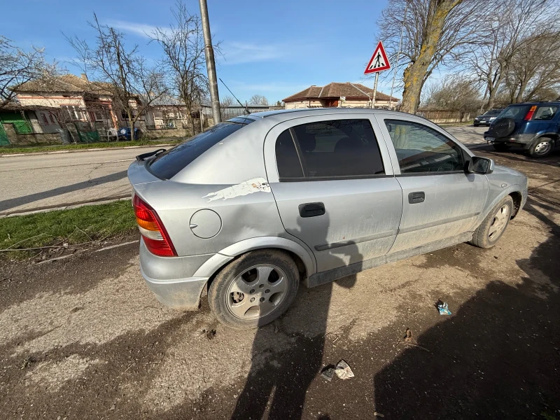 Opel Astra, снимка 4 - Автомобили и джипове - 49547455