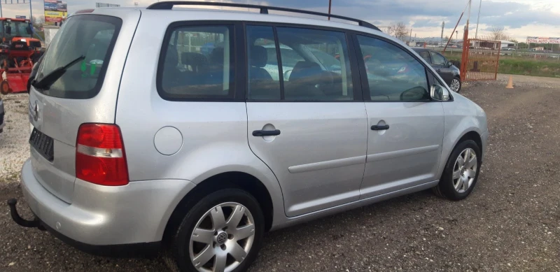 VW Touran 1, 9 tdi, снимка 4 - Автомобили и джипове - 49765254