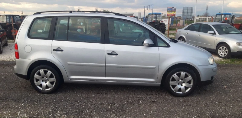 VW Touran 1, 9 tdi, снимка 7 - Автомобили и джипове - 49765254