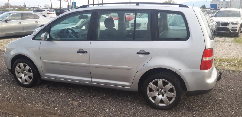 VW Touran 1, 9 tdi, снимка 5 - Автомобили и джипове - 49765254